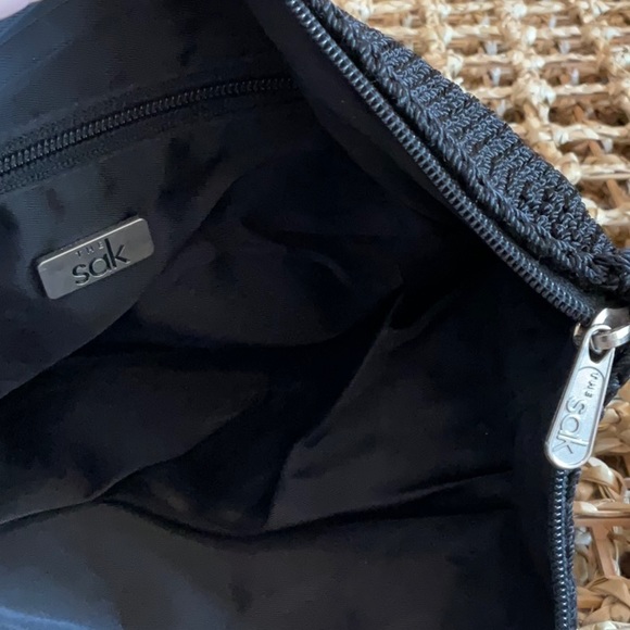 The Sak is a classic woven hobo bag. - Picture 3 of 3